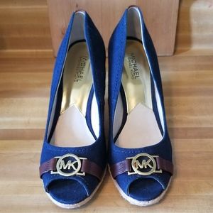 Michael Kors Navy Espadrilles Size 9M